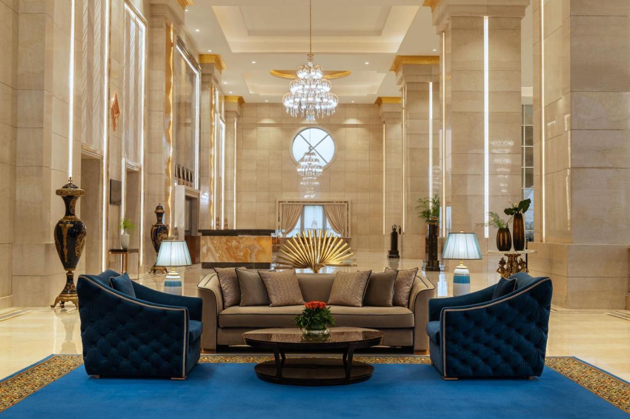 The St Regis New Capital Cairo Exterior foto Lobby
